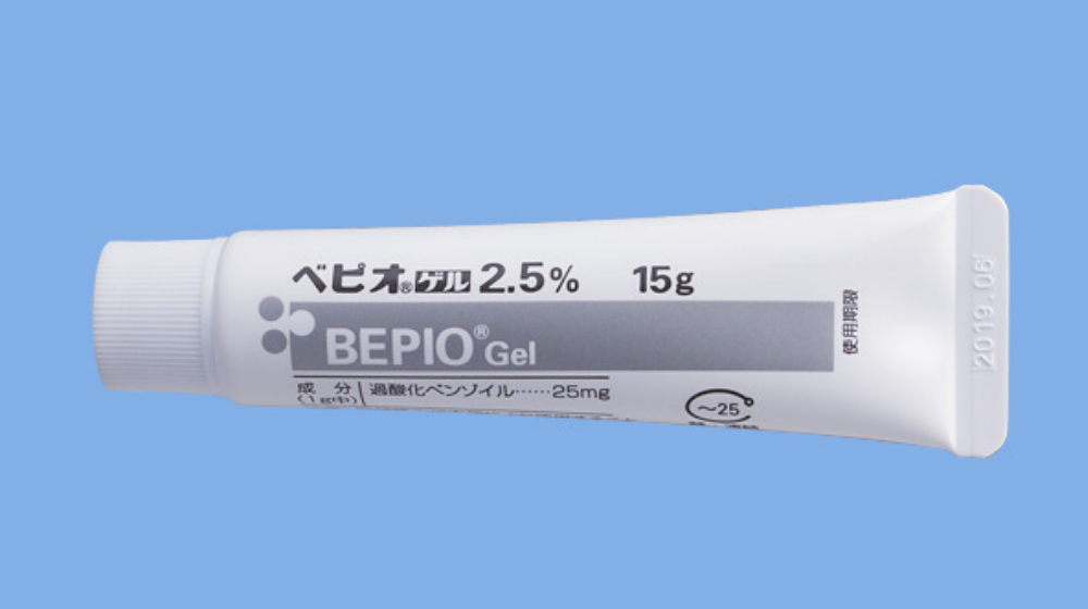 ニキビ治療薬を比較|ゼビアックスローション・ディフェリンゲル・ベピオゲルの特徴とは?